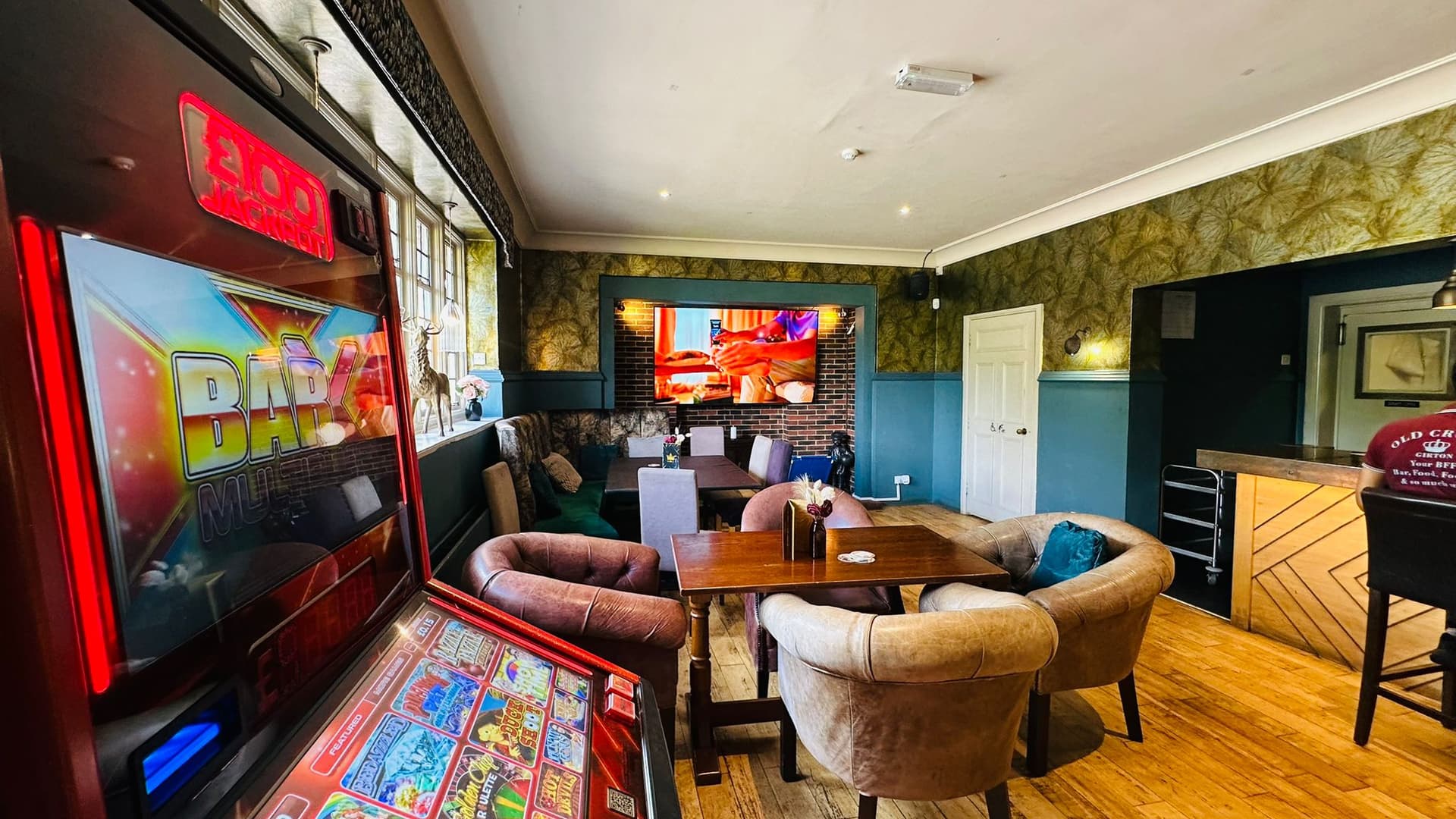Inside Old Crown Girton lounge space